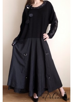 Nauja moderni suknelė su dekoratyviomis detalėmis